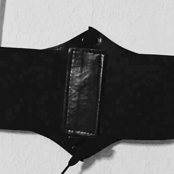 Black Corset Belt NWOT SALE Party - Picture 7 of 7